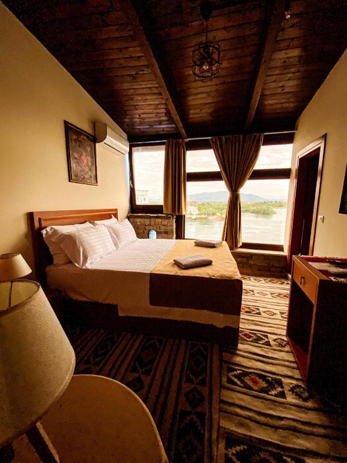 Bed & Breakfast Iliria Canaj