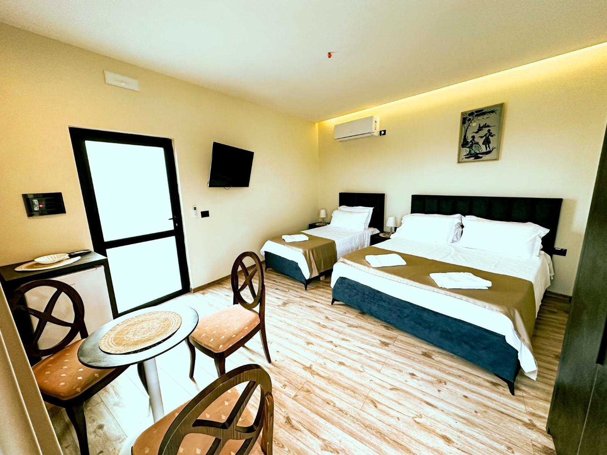 Iliria Bed & Breakfast Canaj